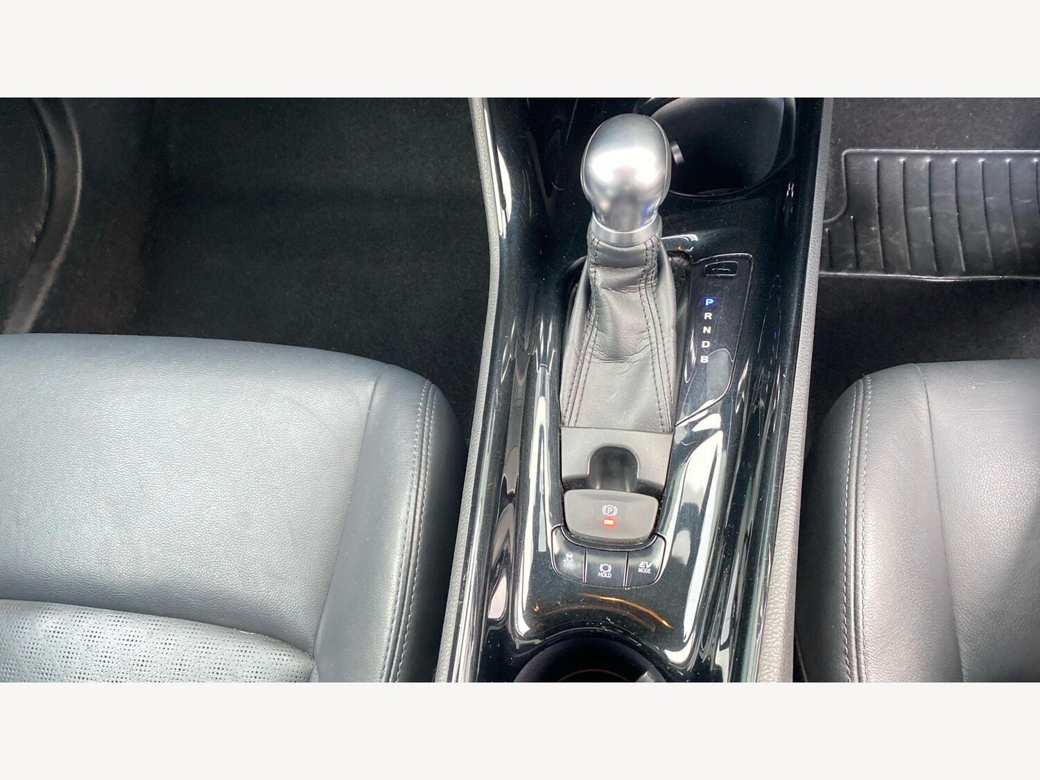 Used Toyota C-HR 2017 for sale - 78062972: Photo 42