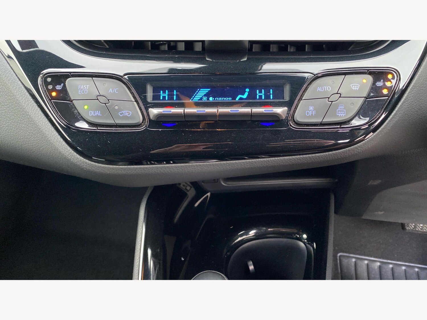 Used Toyota C-HR 2017 for sale - 78062972: Photo 43