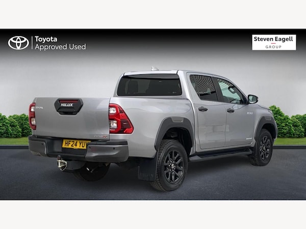 Used Toyota Hilux 2024 for sale - 75014087: Photo 2