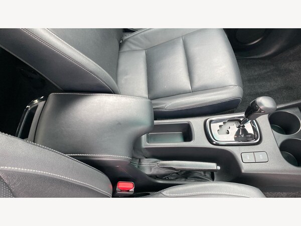 Used Toyota Hilux 2024 for sale - 75014087: Photo 44