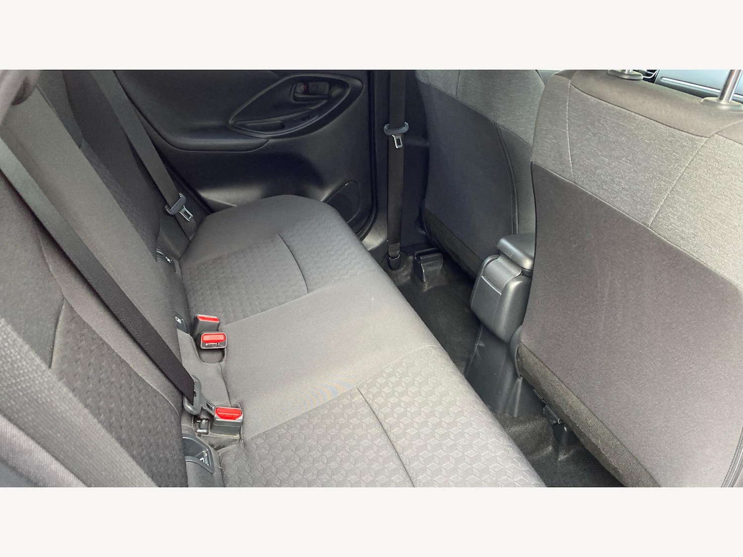 Used Toyota Yaris for sale - 77175937: Photo 14