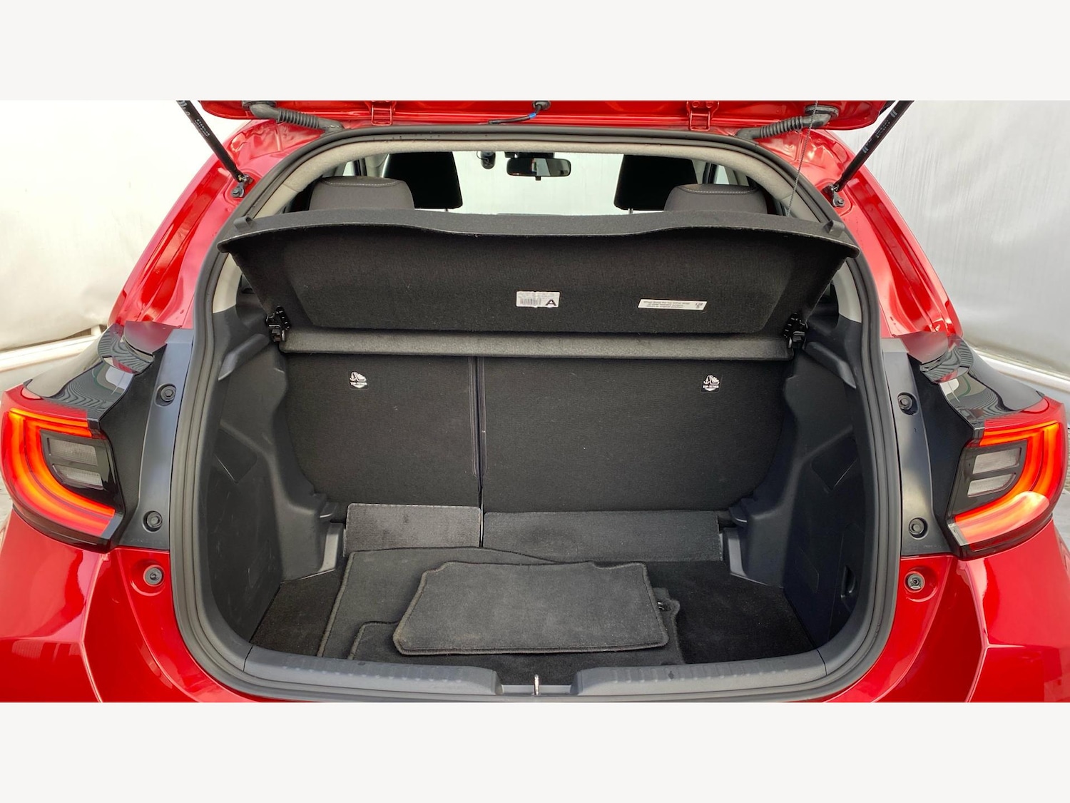 Used Toyota Yaris for sale - 77175937: Photo 16