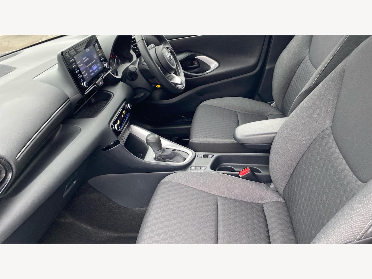 Used Toyota Yaris 2023 for sale - 77634009: Photo 12