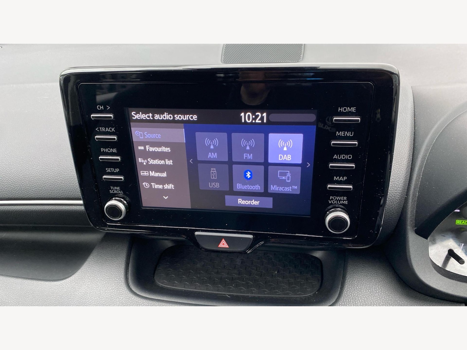 Used Toyota Yaris 2023 for sale - 77634009: Photo 27