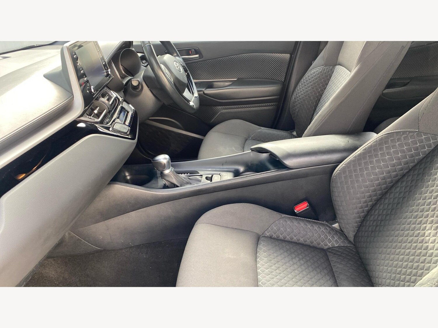 Used Toyota C-HR 2022 for sale - 76457013: Photo 12