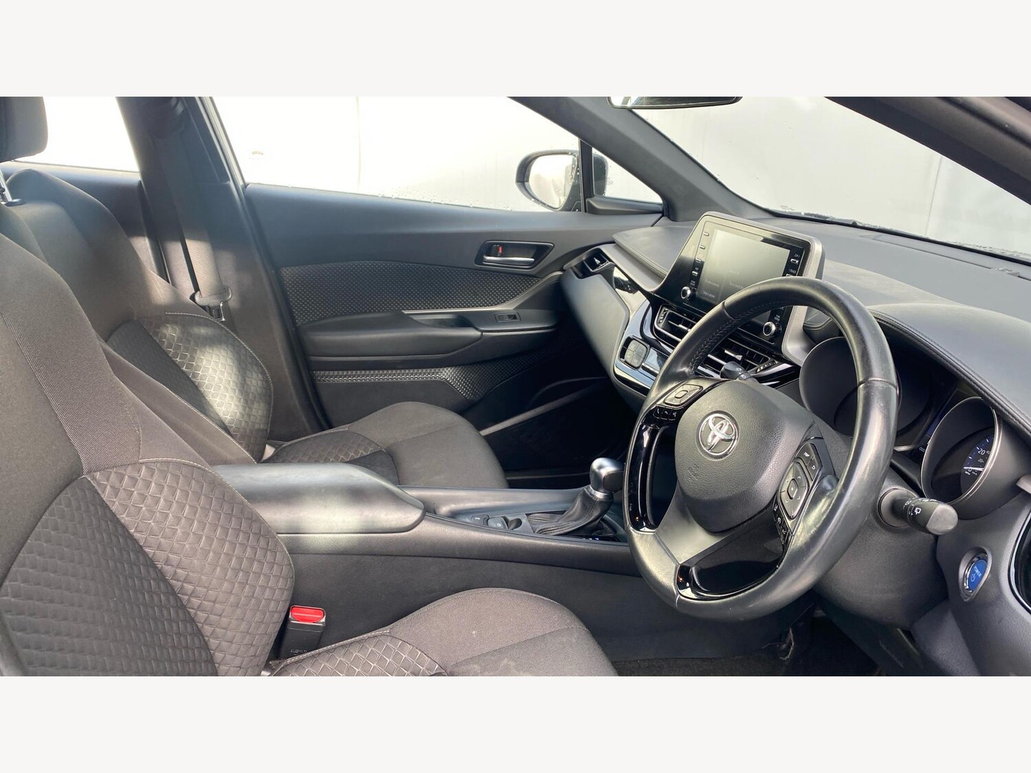 Used Toyota C-HR 2022 for sale - 76457013: Photo 13