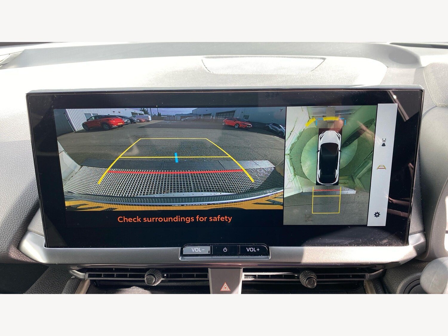 Used Toyota C-HR 2025 for sale - 77684067: Photo 30