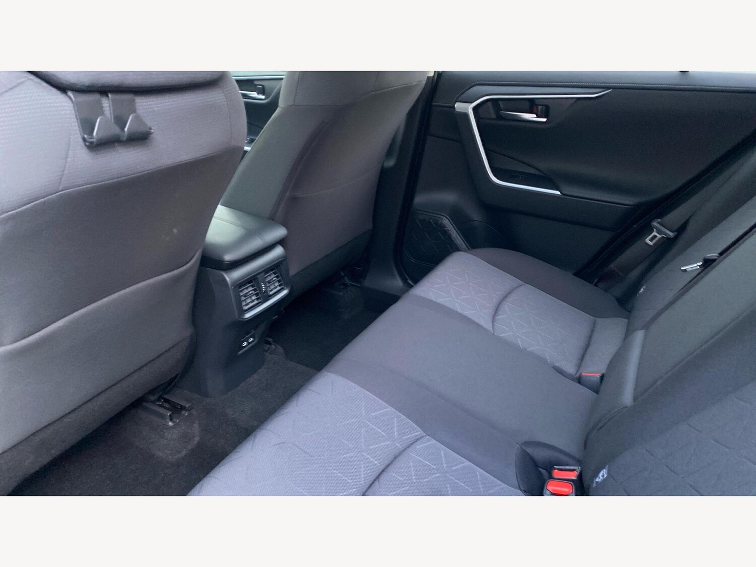 Used Toyota RAV4 2023 for sale - 77440216: Photo 15