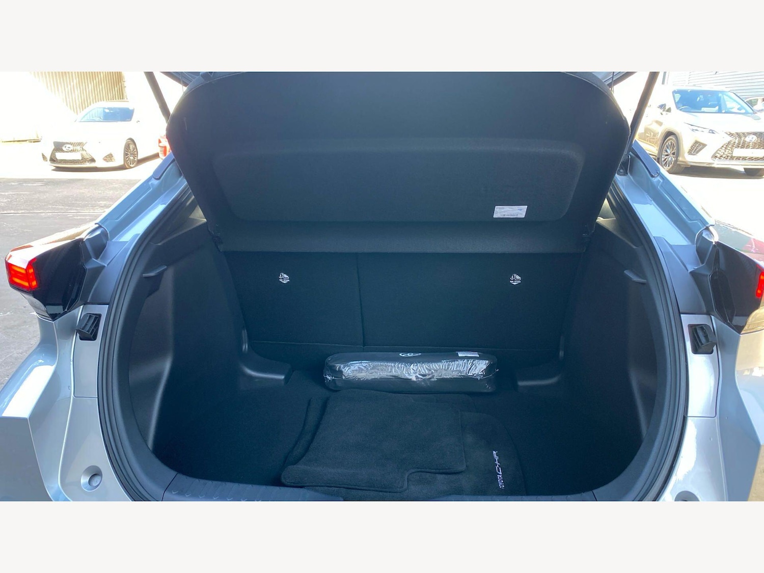 Used Toyota C-HR 2025 for sale - 78007592: Photo 16