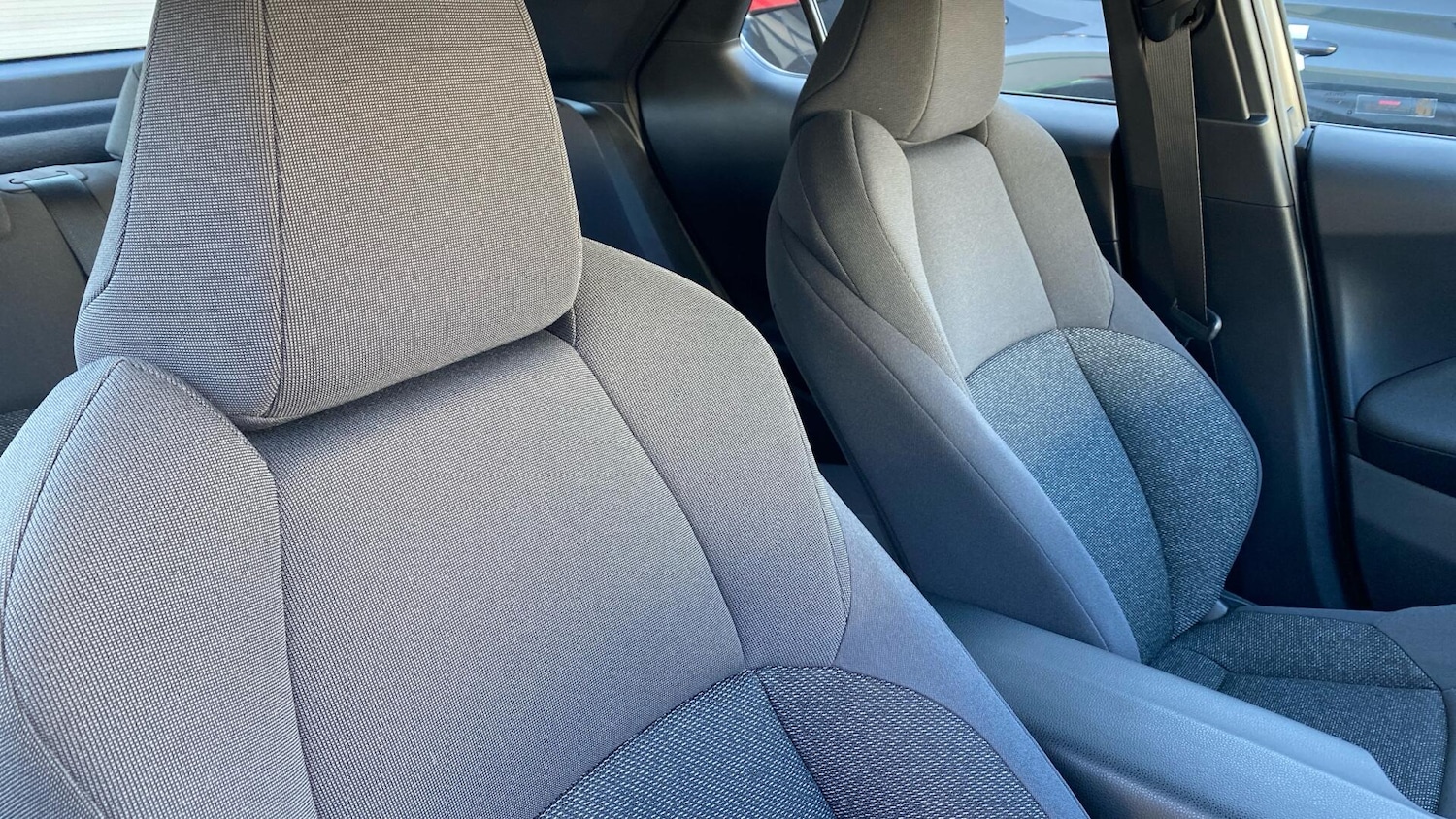 Used Toyota C-HR 2025 for sale - 78007592: Photo 36