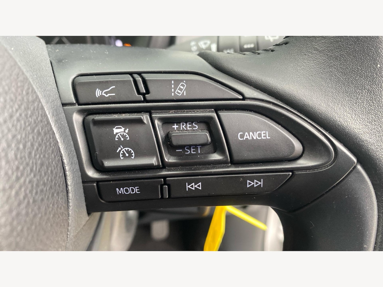 Used Toyota Aygo X 2023 for sale - 76765926: Photo 30