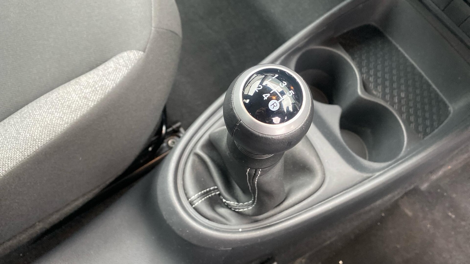 Used Toyota Aygo X 2023 for sale - 76765926: Photo 38