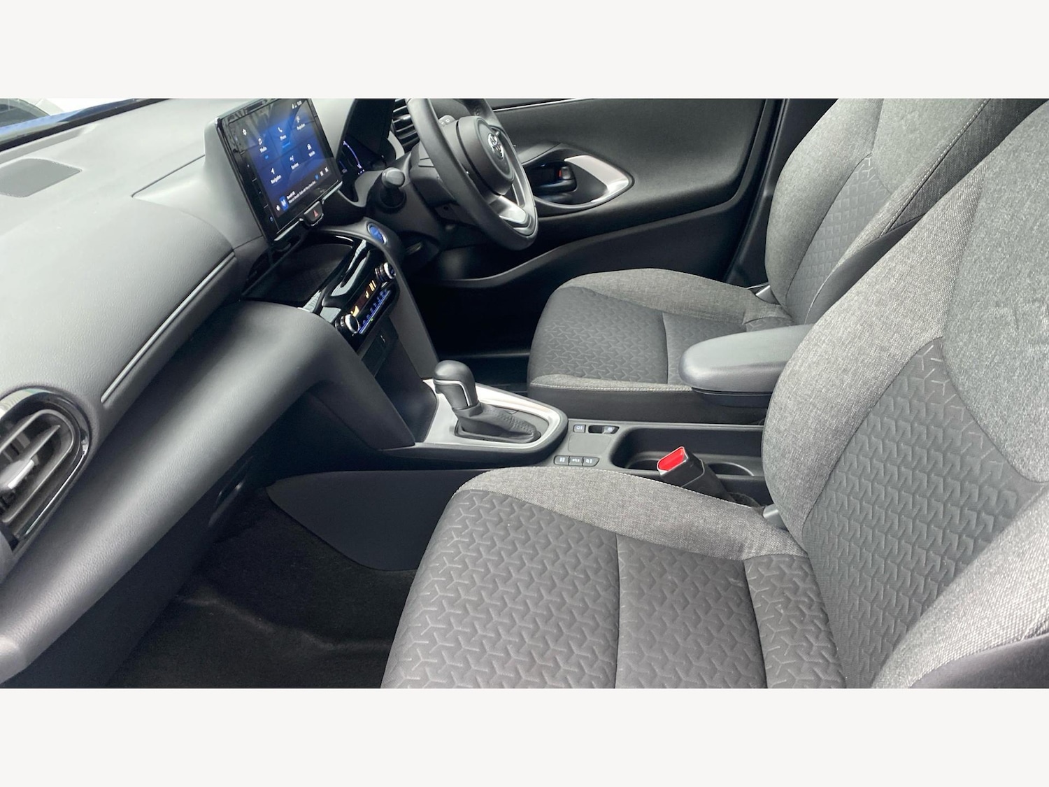 Used Toyota Yaris Cross 2022 for sale - 77081308: Photo 12