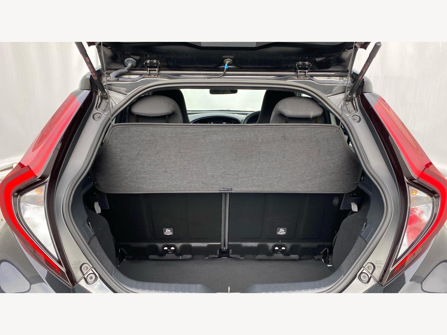 Used Toyota Aygo X 2023 for sale - 75477941: Photo 16