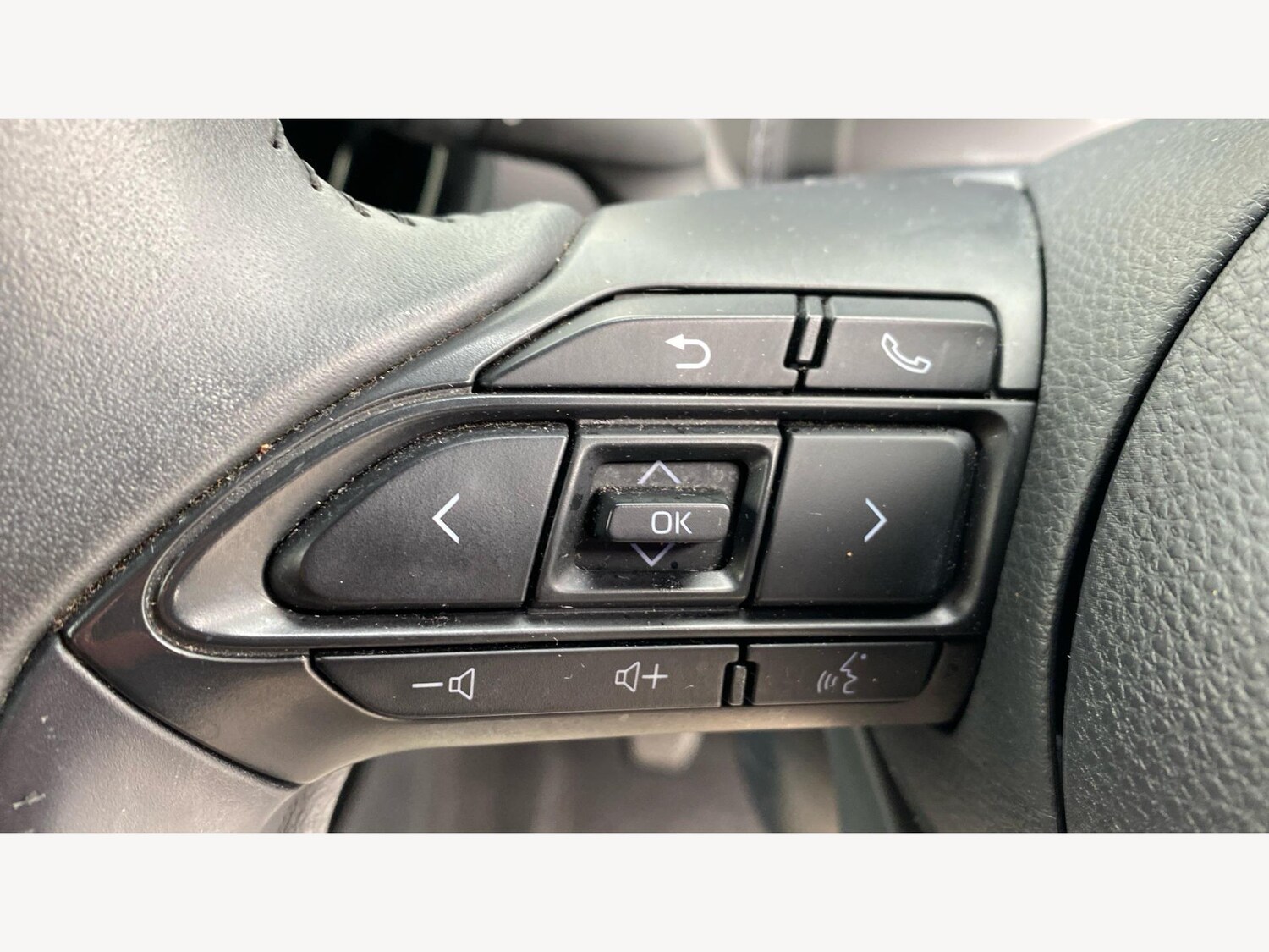 Used Toyota Aygo X 2023 for sale - 75477941: Photo 29