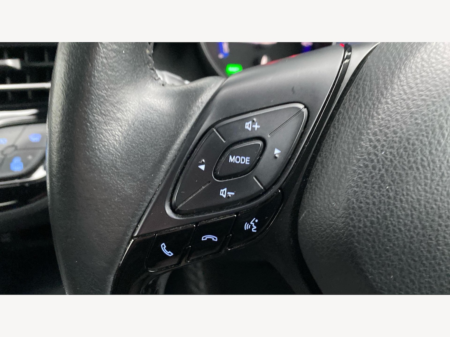 Used Toyota C-HR 2022 for sale - 76953114: Photo 31