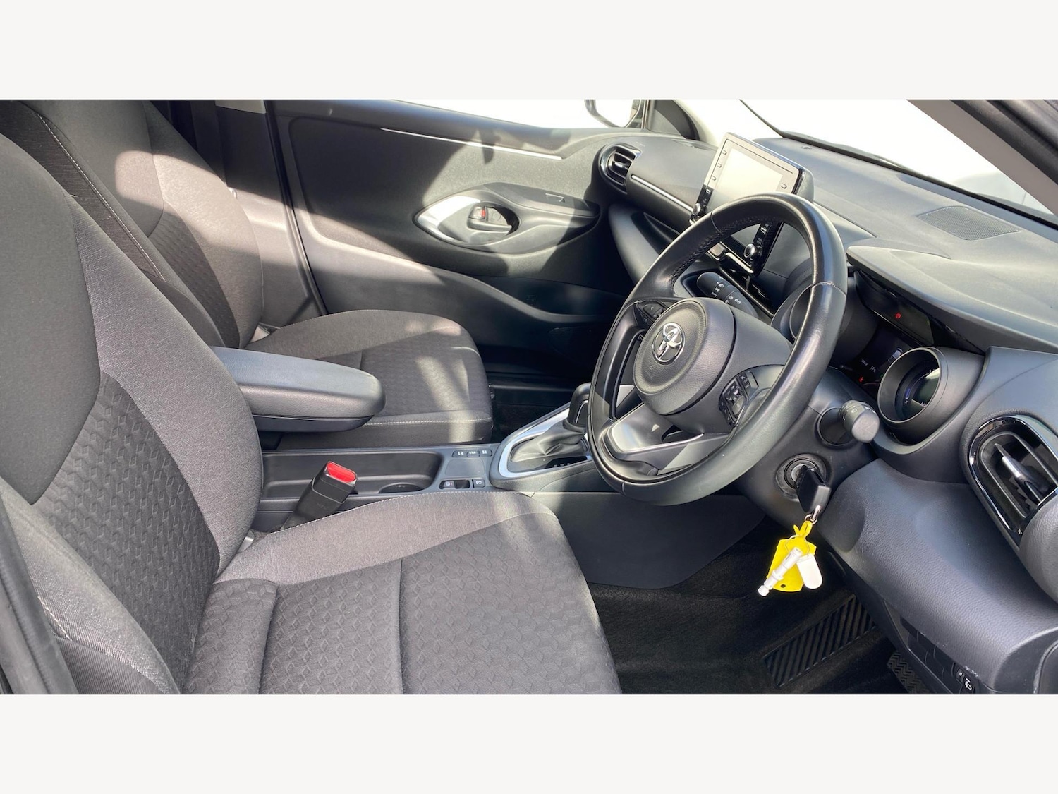 Used Toyota Yaris 2022 for sale - 76188443: Photo 13