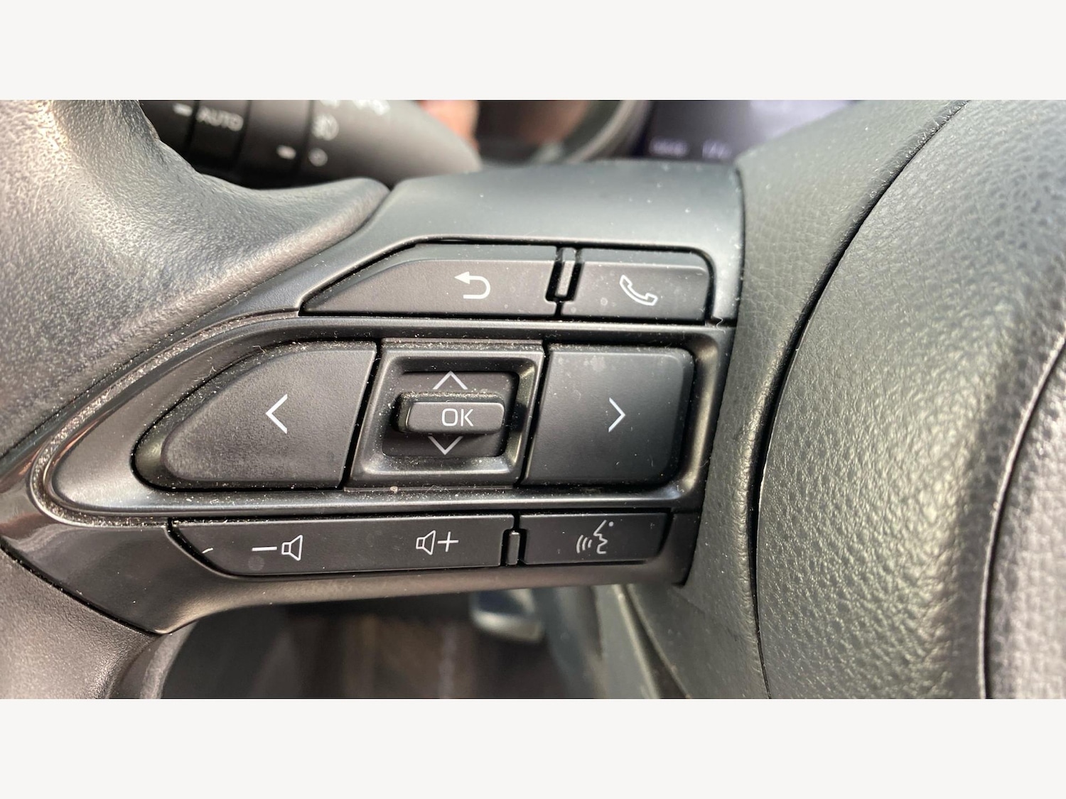 Used Toyota Yaris 2022 for sale - 76188443: Photo 29
