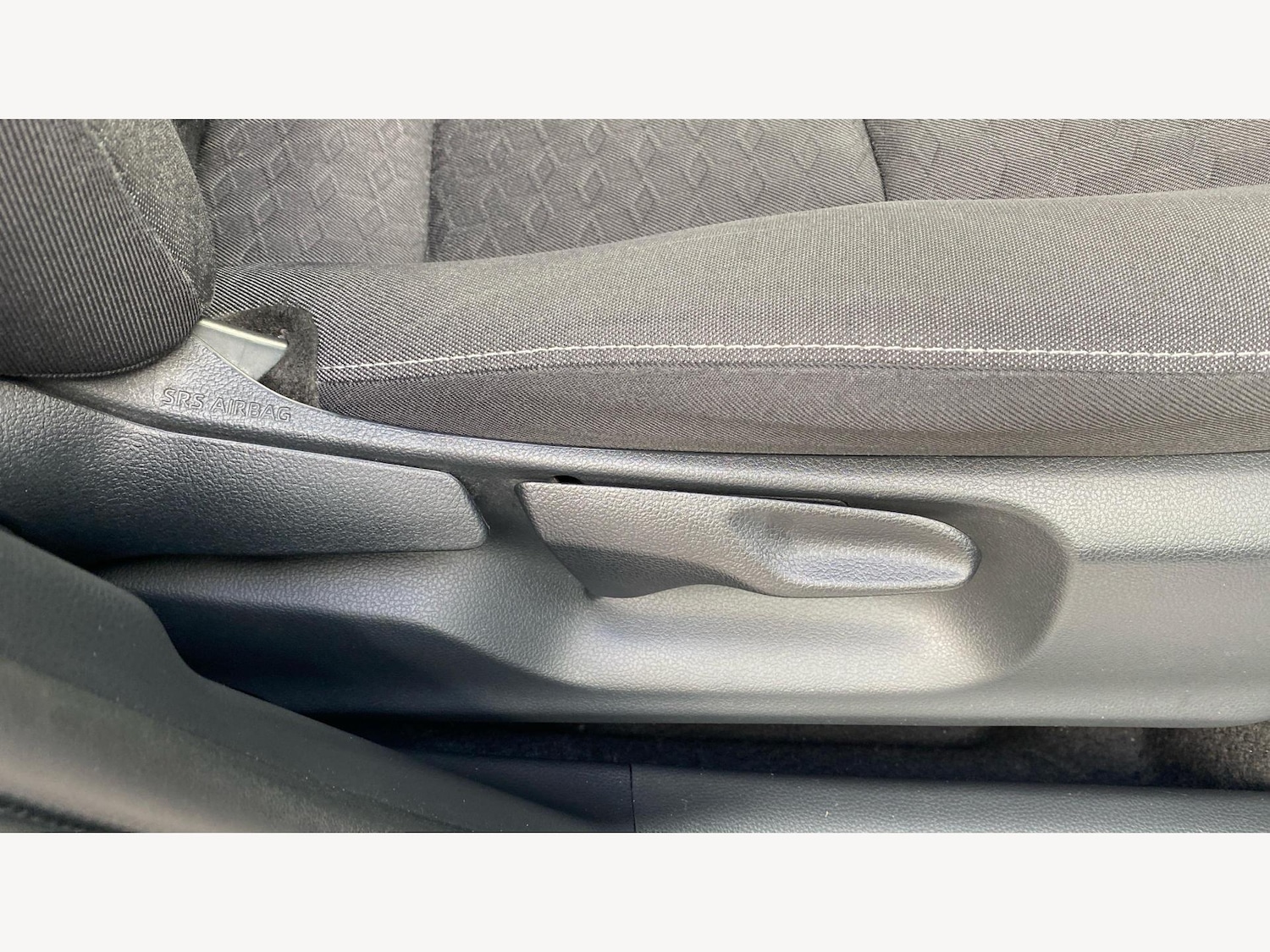 Used Toyota Yaris 2022 for sale - 76188443: Photo 37