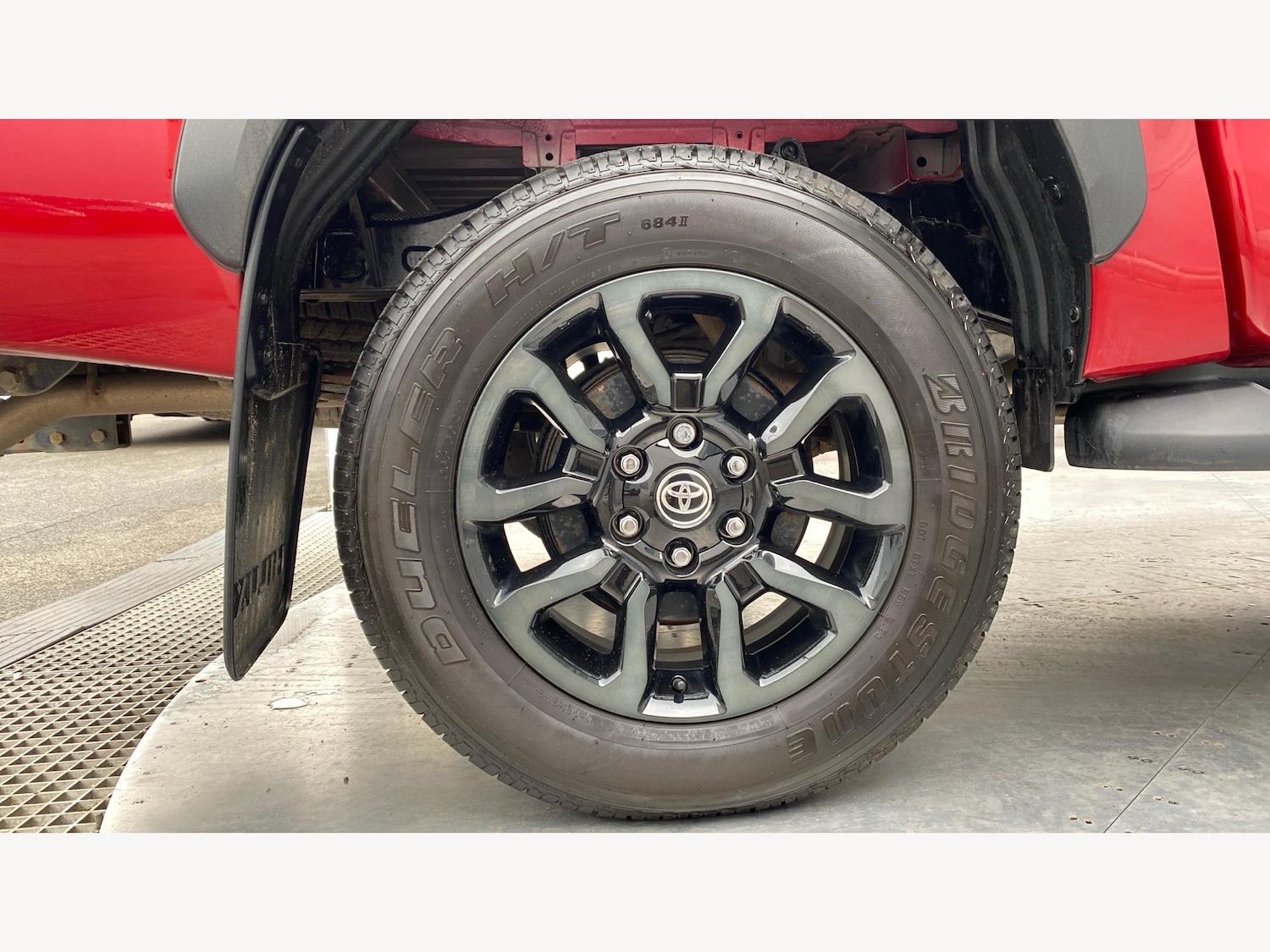 Used Toyota Hilux 2023 for sale - 75623897: Photo 20