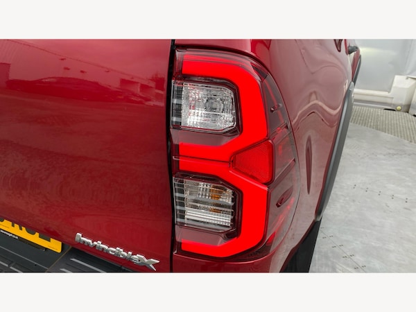 Used Toyota Hilux 2023 for sale - 75623897: Photo 23