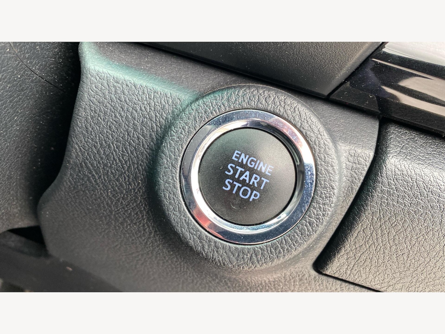 Used Toyota Hilux 2023 for sale - 75623897: Photo 29