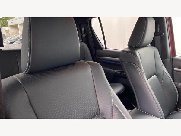 Used Toyota Hilux 2023 for sale - 75623897: Photo 39