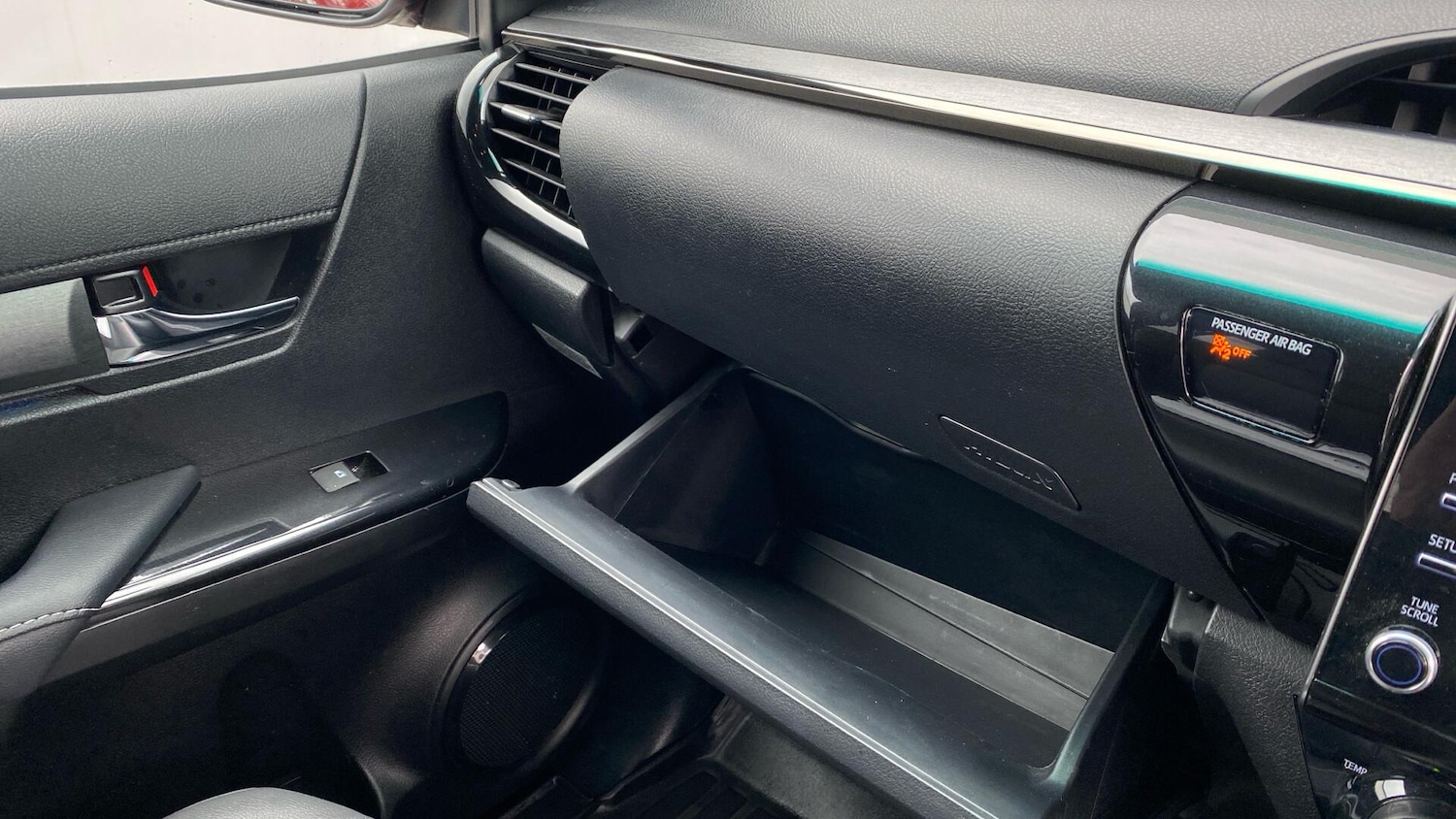 Used Toyota Hilux 2023 for sale - 75623897: Photo 45