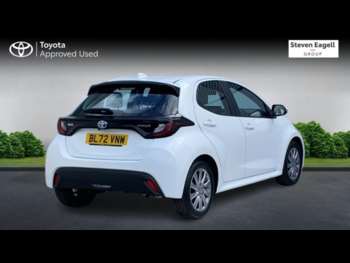 Used Toyota Yaris 2022 for sale - 74810436: Photo