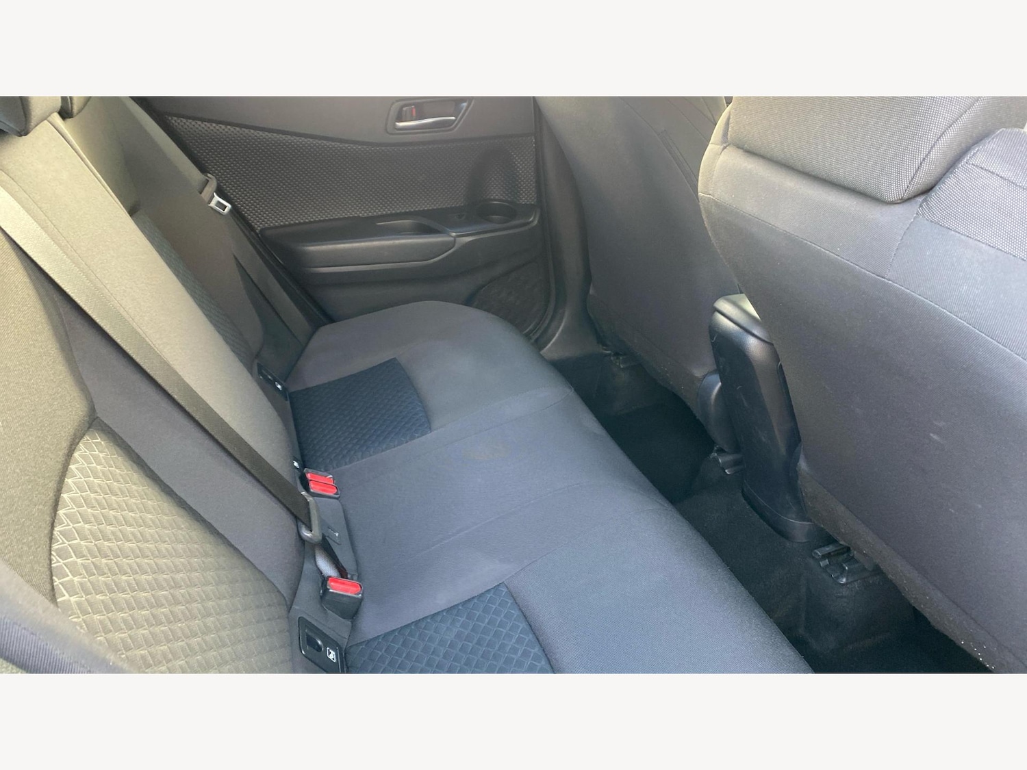 Used Toyota C-HR 2022 for sale - 76613251: Photo 14