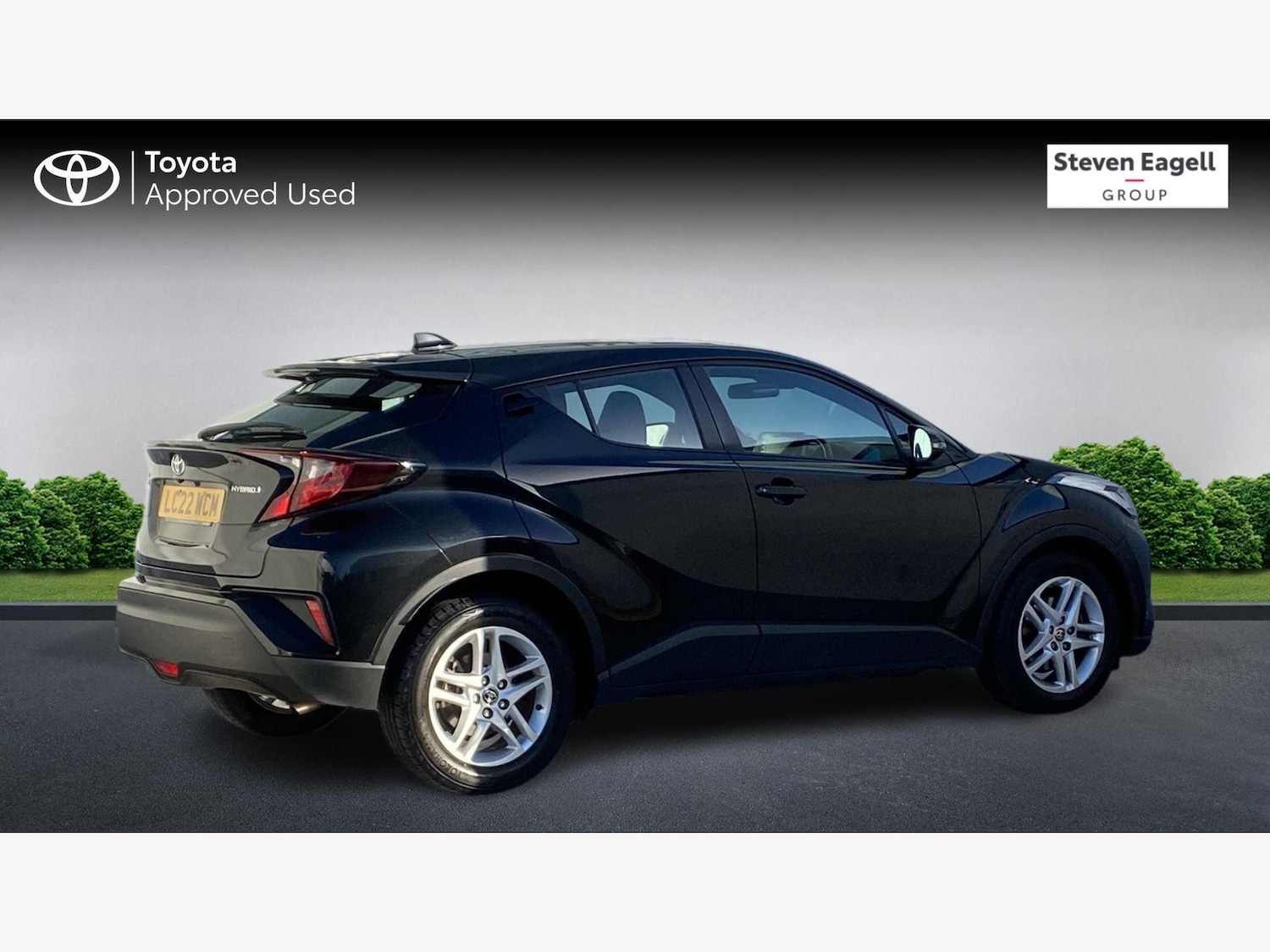 Used Toyota C-HR 2022 for sale - 76613251: Photo 2