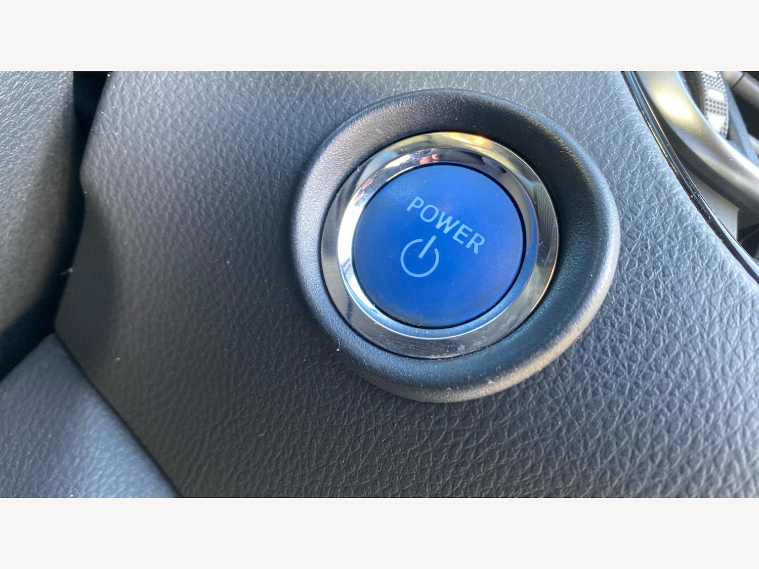 Used Toyota C-HR 2022 for sale - 76613251: Photo 29