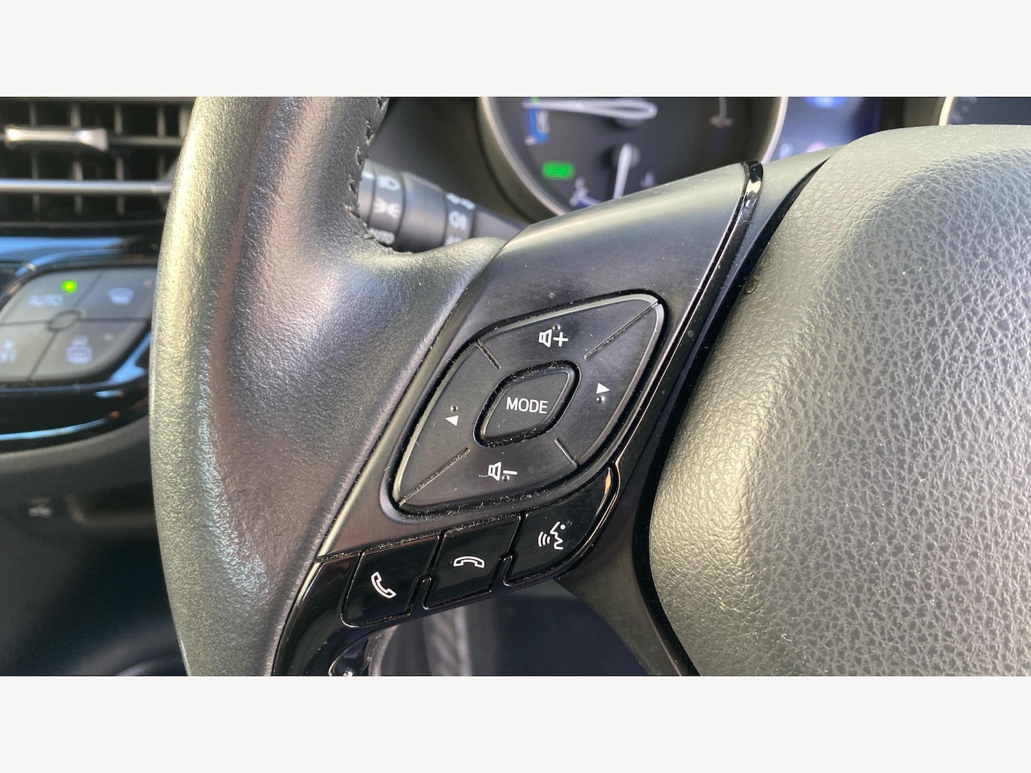 Used Toyota C-HR 2022 for sale - 76613251: Photo 31