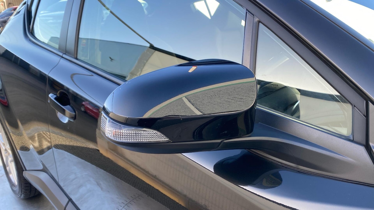 Used Toyota C-HR 2022 for sale - 76613251: Photo 35