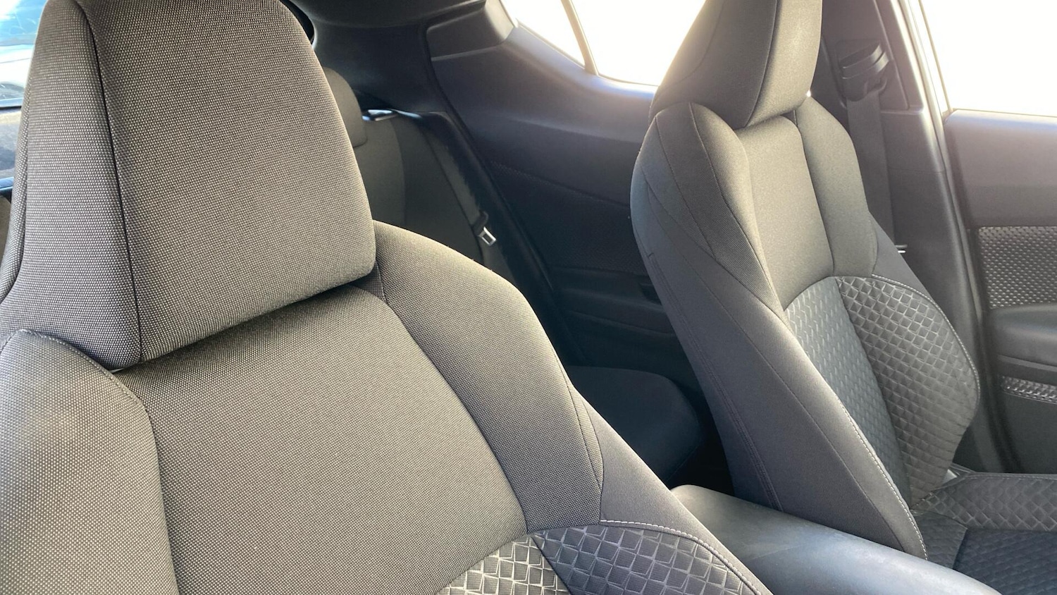 Used Toyota C-HR 2022 for sale - 76613251: Photo 37