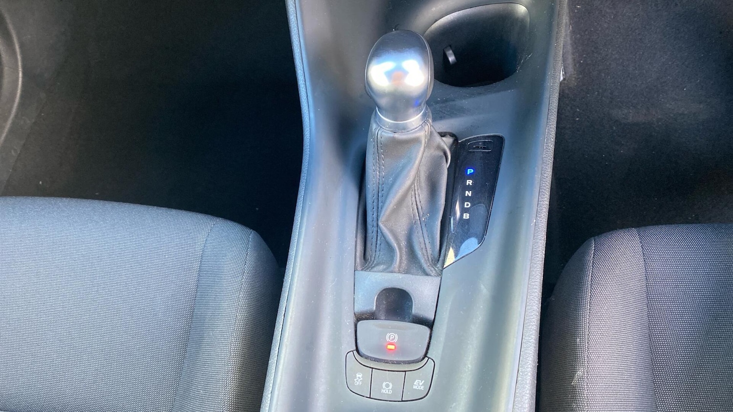 Used Toyota C-HR 2022 for sale - 76613251: Photo 40