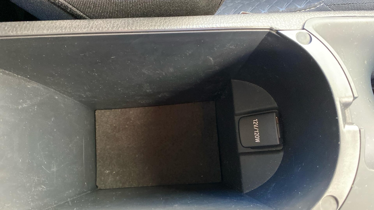 Used Toyota C-HR 2022 for sale - 76613251: Photo 43