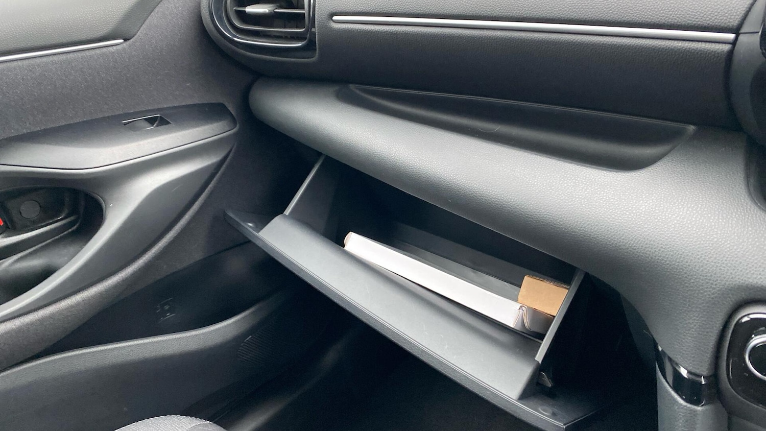 Used Toyota Yaris 2023 for sale - 77425328: Photo 42