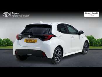 Used Toyota Yaris 2021 for sale - 74811301: Photo