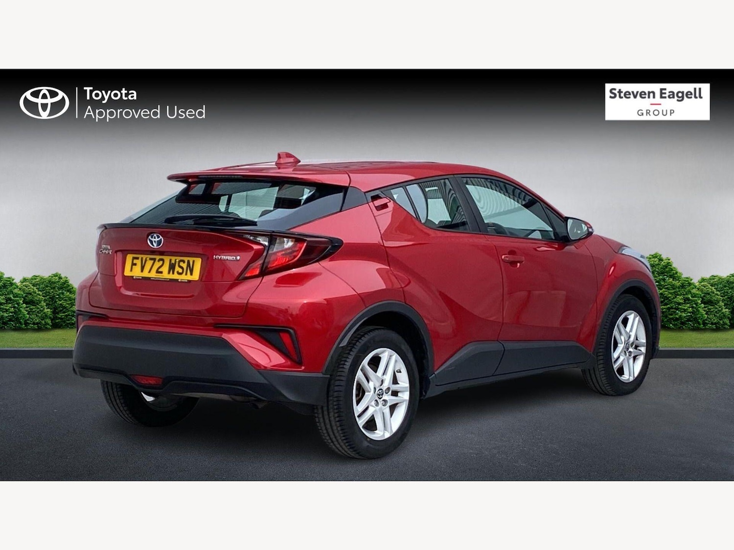Used Toyota C-HR 2023 for sale - 77637361: Photo 2