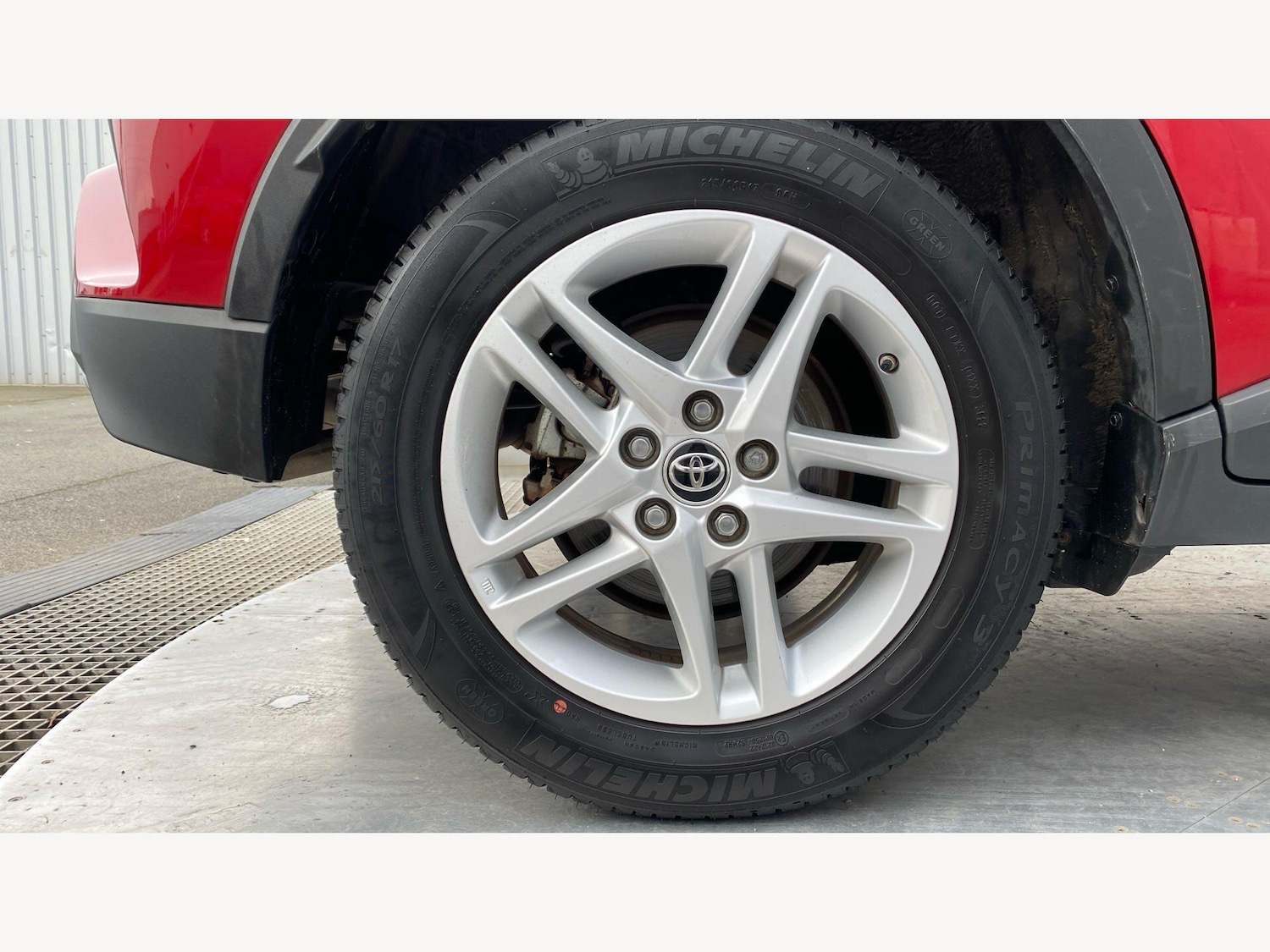 Used Toyota C-HR 2023 for sale - 77637361: Photo 20