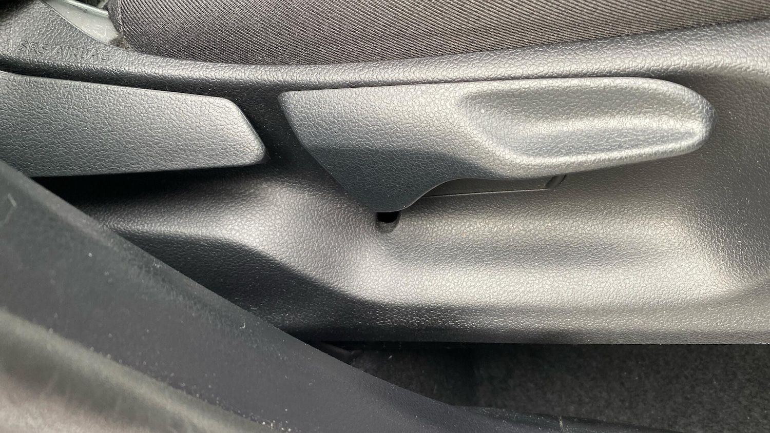 Used Toyota C-HR 2023 for sale - 77637361: Photo 38