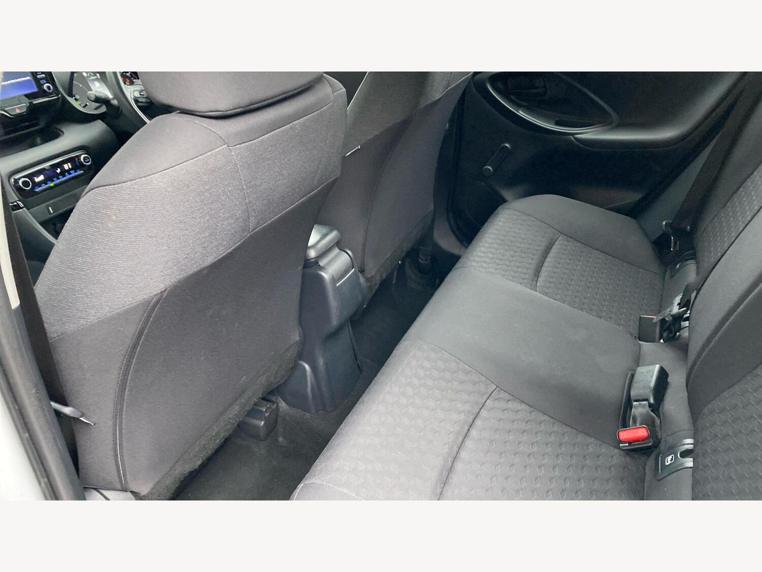 Used Toyota Yaris 2022 for sale - 77254695: Photo 15