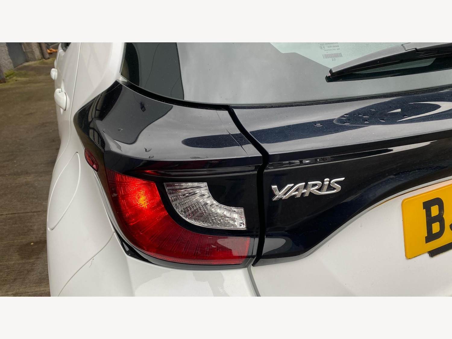 Used Toyota Yaris 2022 for sale - 77254695: Photo 23