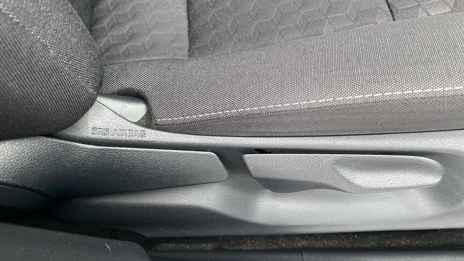 Used Toyota Yaris 2022 for sale - 77254695: Photo 36