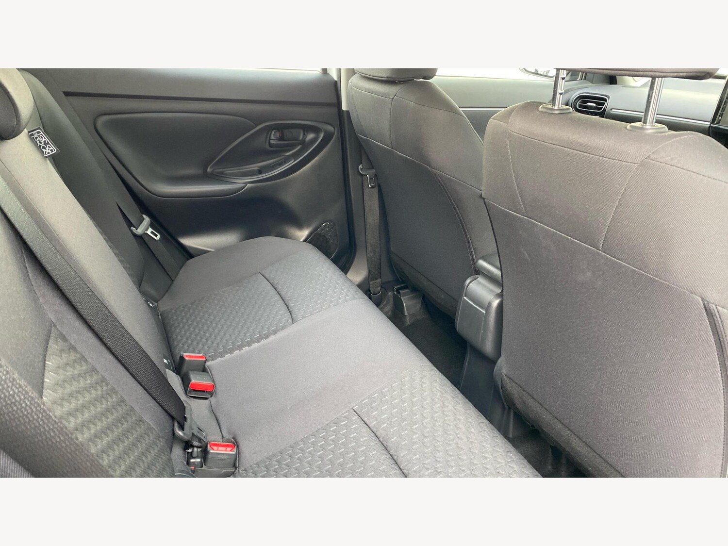 Used Toyota Yaris Cross 2024 for sale - 77559551: Photo 14