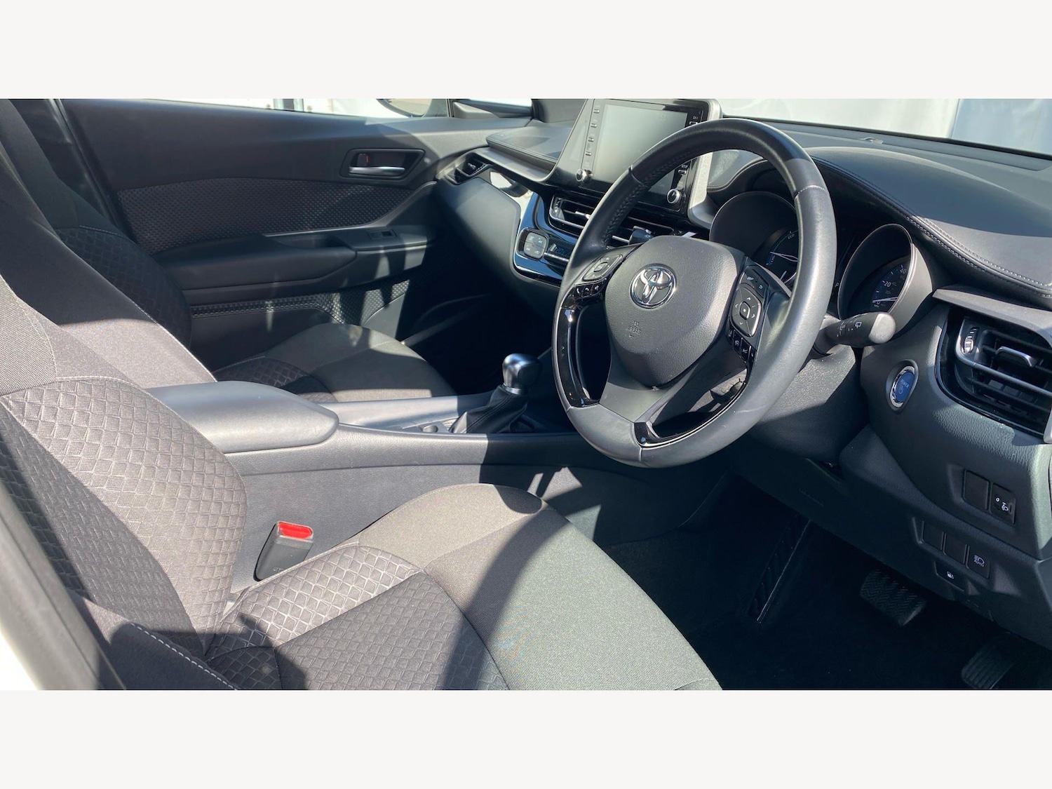 Used Toyota C-HR 2023 for sale - 78156909: Photo 14