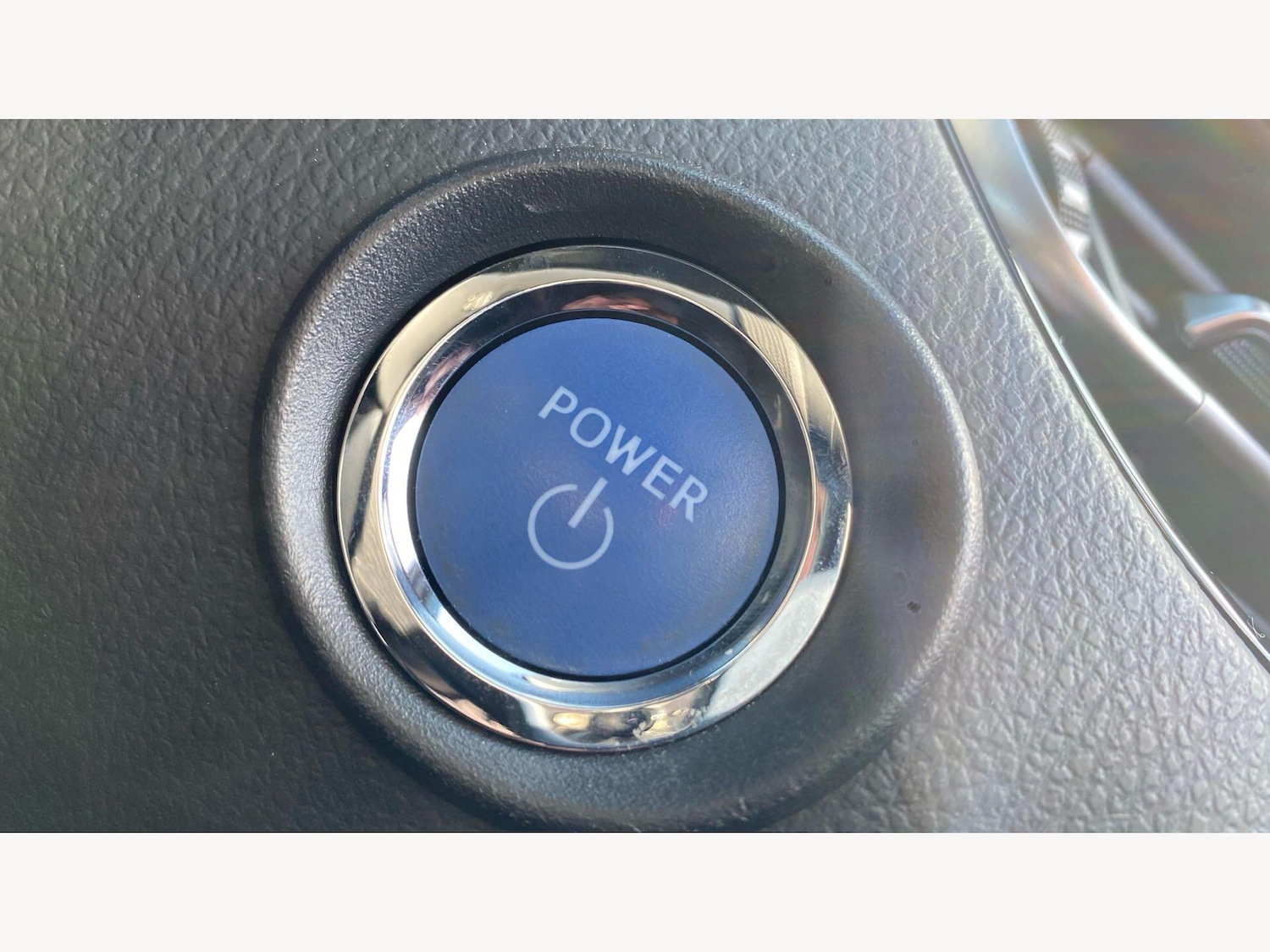 Used Toyota C-HR 2023 for sale - 78156909: Photo 18