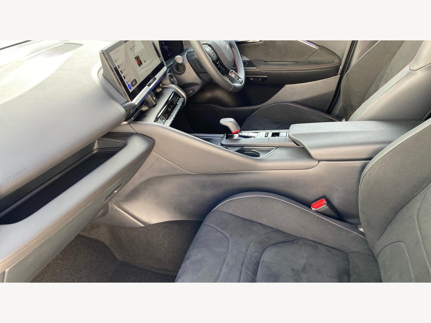 Used Toyota C-HR 2025 for sale - 76457689: Photo 12