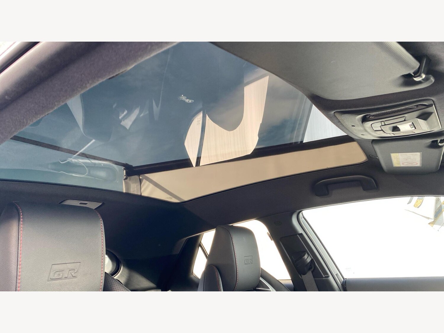 Used Toyota C-HR 2025 for sale - 76457689: Photo 22